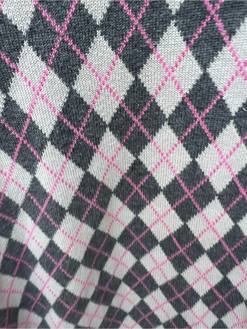 Lacoste Gray and Pink Argyle Crewneck Sweater - Picture 5 of 9